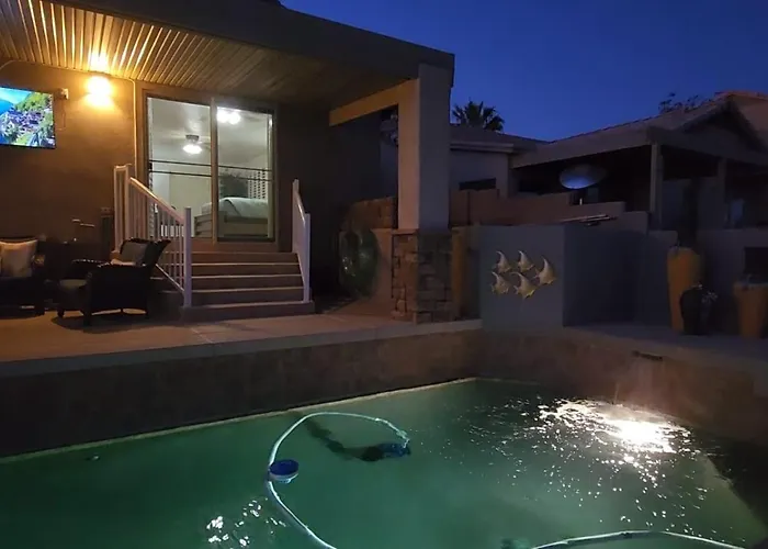Holiday home Ocotillo Lakes With Pool Heater, Golf Views, Bbq Chandler