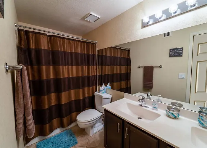 Ocotillo Lakes With Pool Heater, Golf Views, Bbq