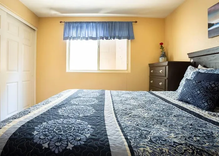 Holiday home Ocotillo Lakes With Pool Heater, Golf Views, Bbq *