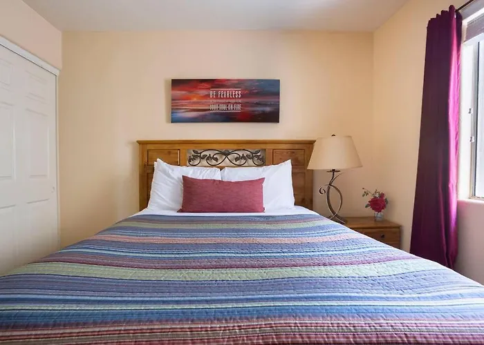 Holiday home Ocotillo Lakes With Pool Heater, Golf Views, Bbq Chandler