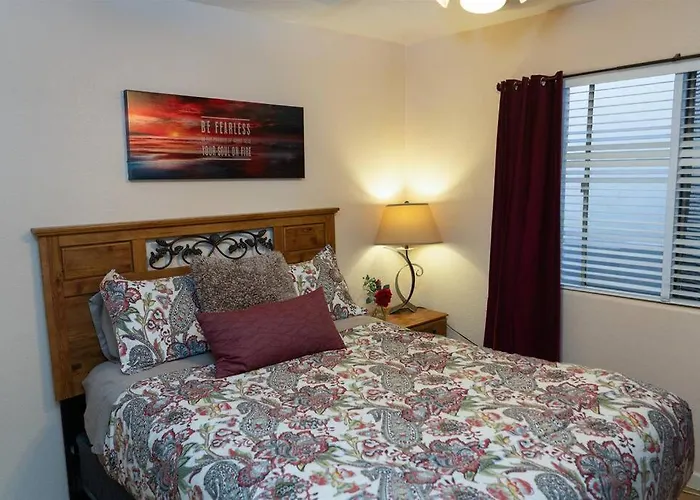 Ocotillo Lakes With Pool Heater, Golf Views, Bbq