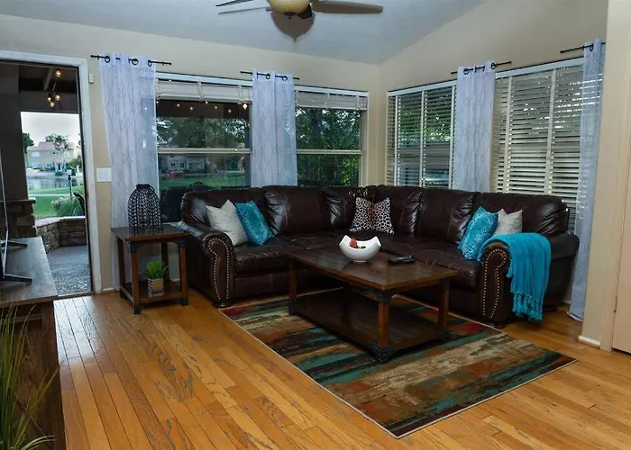 Ocotillo Lakes With Pool Heater, Golf Views, Bbq *