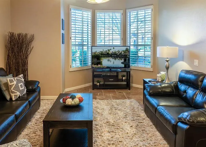 Ocotillo Lakes With Pool Heater, Golf Views, Bbq Chandler